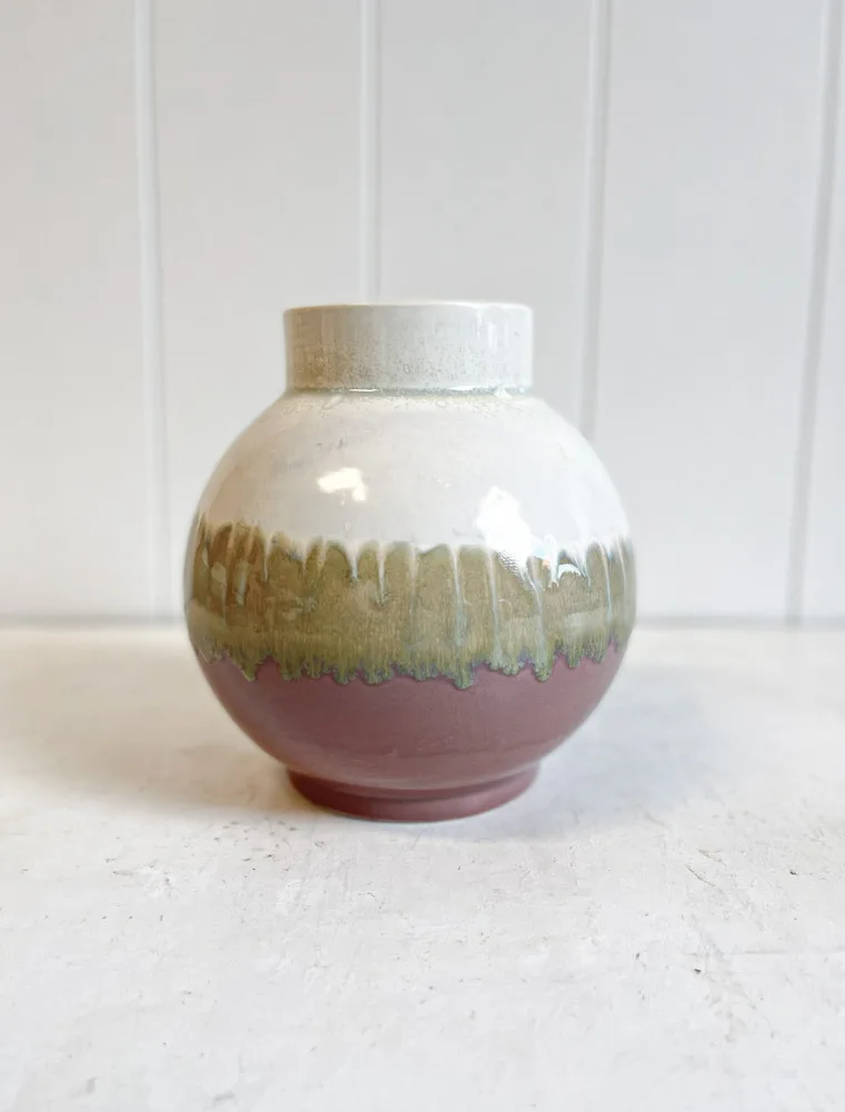 Keramik vase - stor rund i gammelrosa og creme