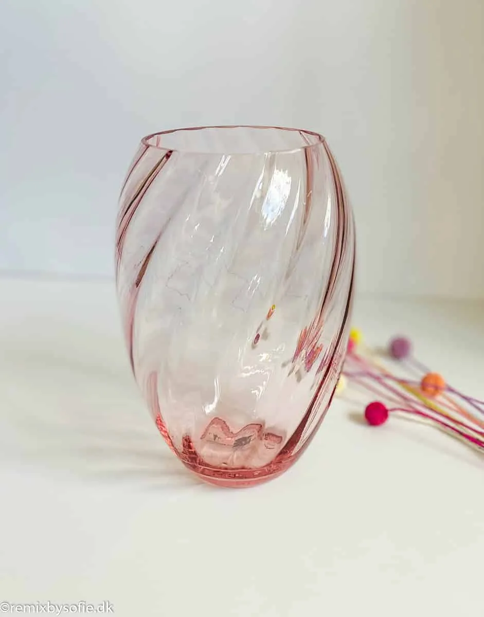 Elipse vase i swirl - lyserød