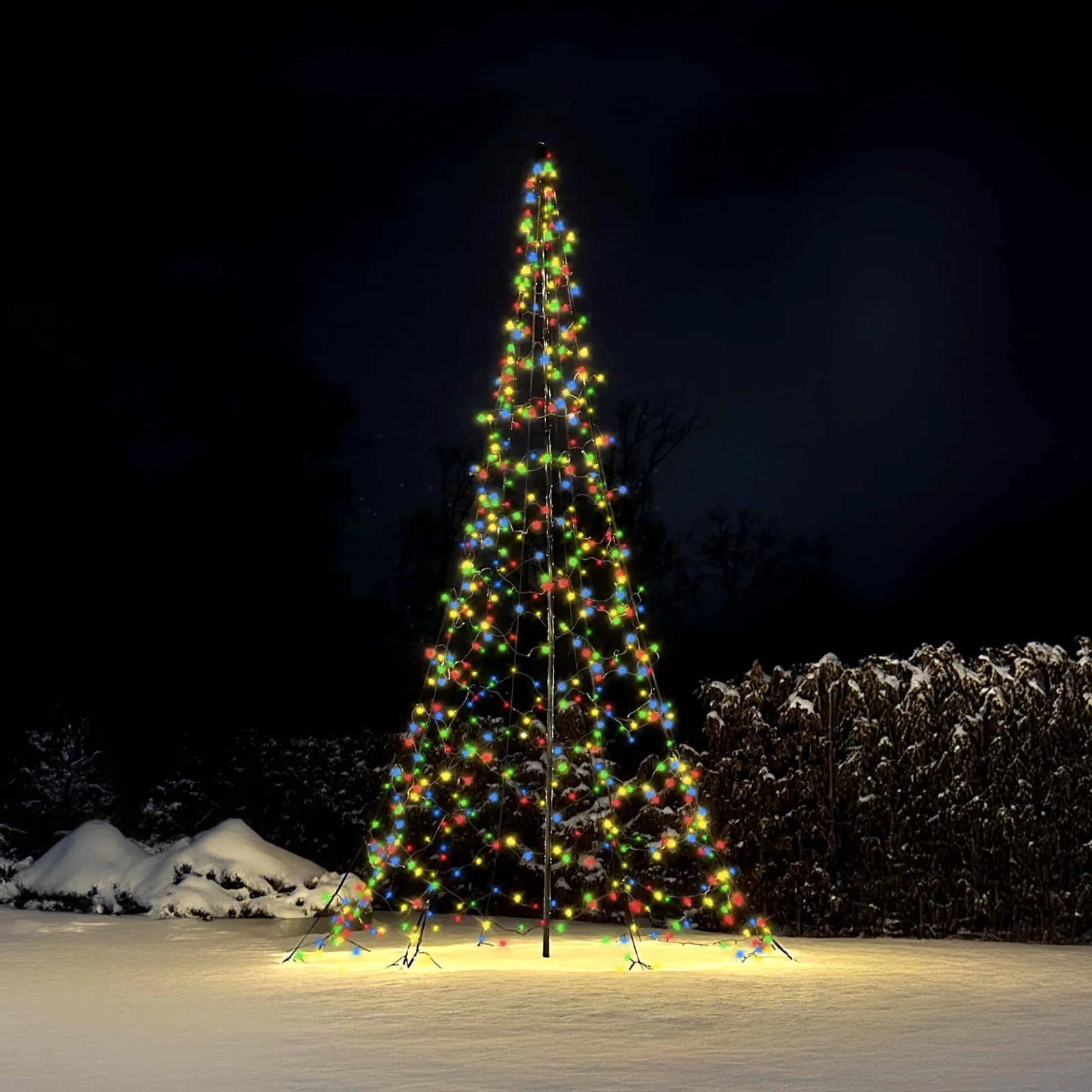 App styret Glimma julebelysning, varm hvid og multicolor med spyd – 200 cm